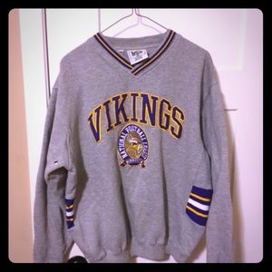 Vintage Minnesota Vikings embroidered sweater